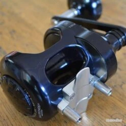 Alutecnos Gorilla 8V Noir Main Gauche (LF) -Aqua Peche Soldes Magasin 00006 Alutecnos Gorilla 8V Noir Main Gauche LF